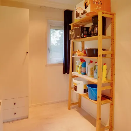 Quaint Holiday In With Garden Shed Vorden
